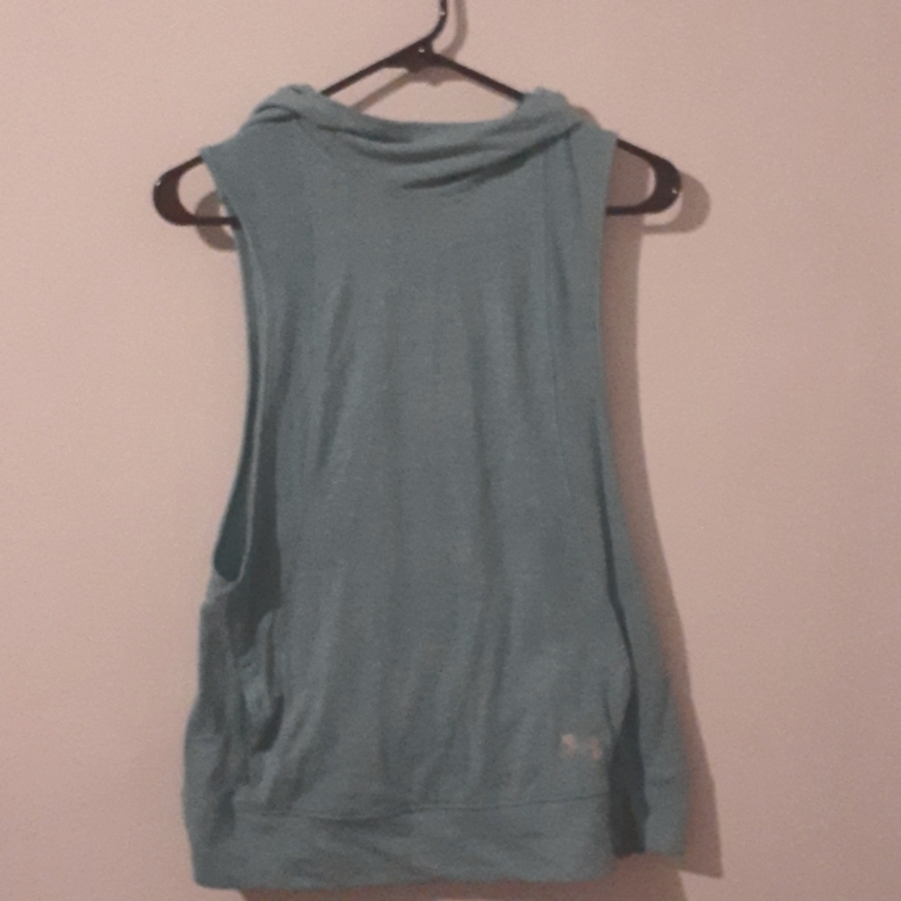 under armour fitness hooded top